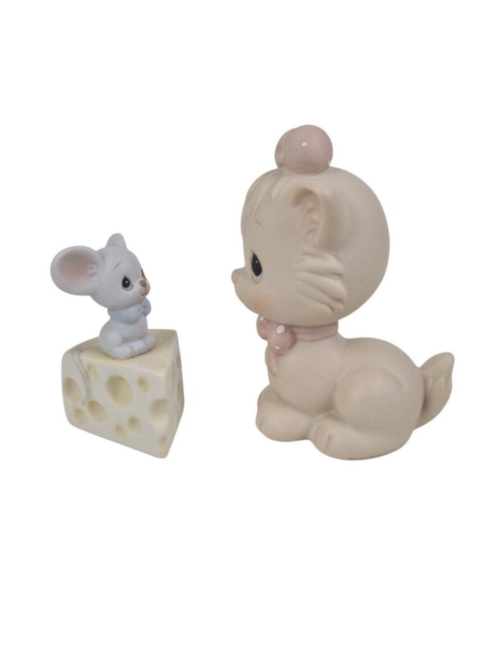 Precious Moments 524484 "Not A Creature Was Stirring" Birthday Series Figure